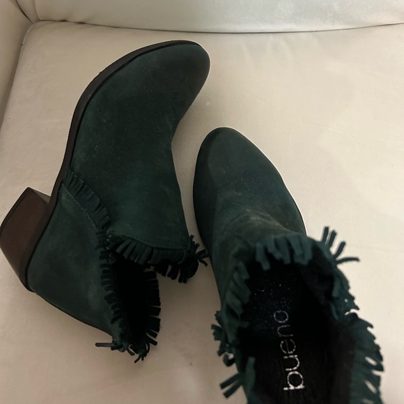 Bueno NWOT Short Bootie in Pine Green Size 7 - Picture 4 of 7